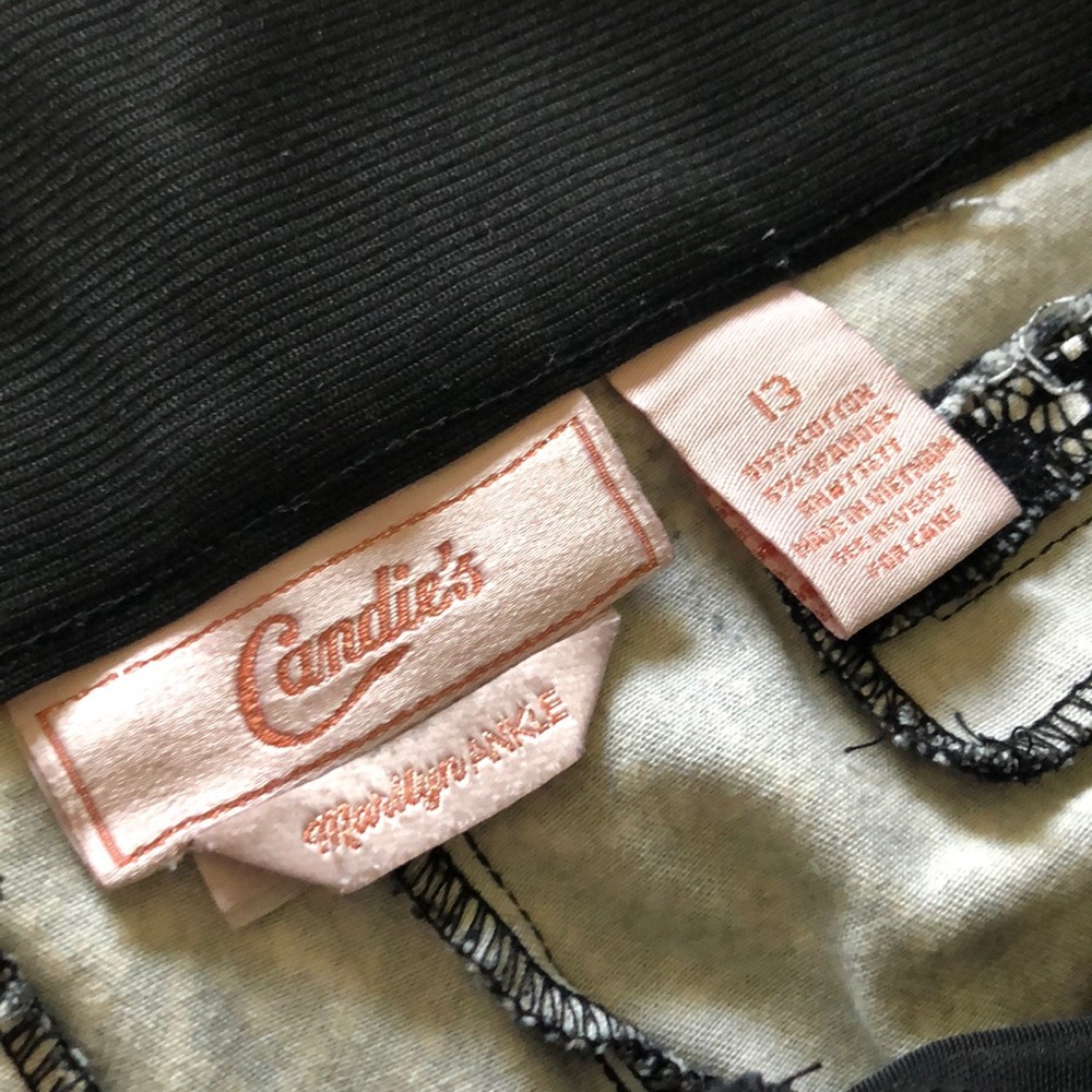 Candies Super Stretch Capri Pant